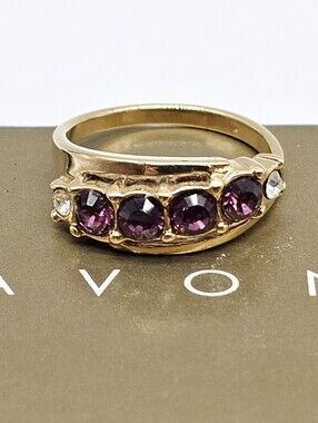 Vintage '99 Gold-Tone Purple Amethyst Crystal Gemstone Row Ring Size 7 NOS Y2k